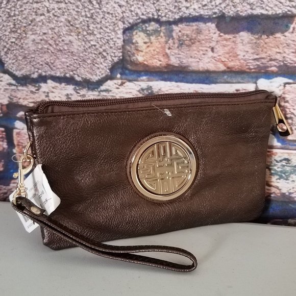 Bronze Gold Emblem 5 Compartments Wristlet - Picture 1 of 7